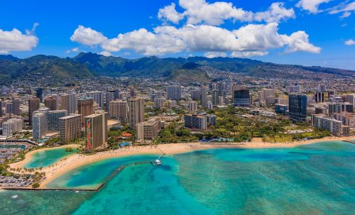 Waikiki Beach Honululu Shutterstock 584085604